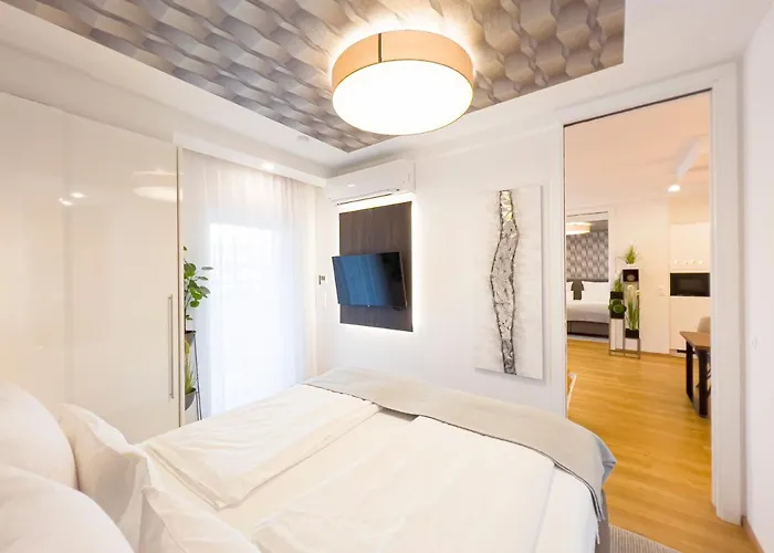 Viva Apartments